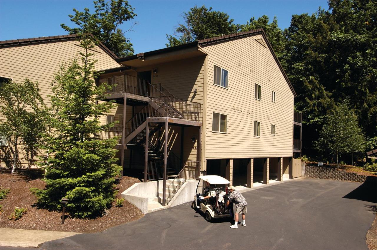 Whispering Woods Resort Welches Exterior photo