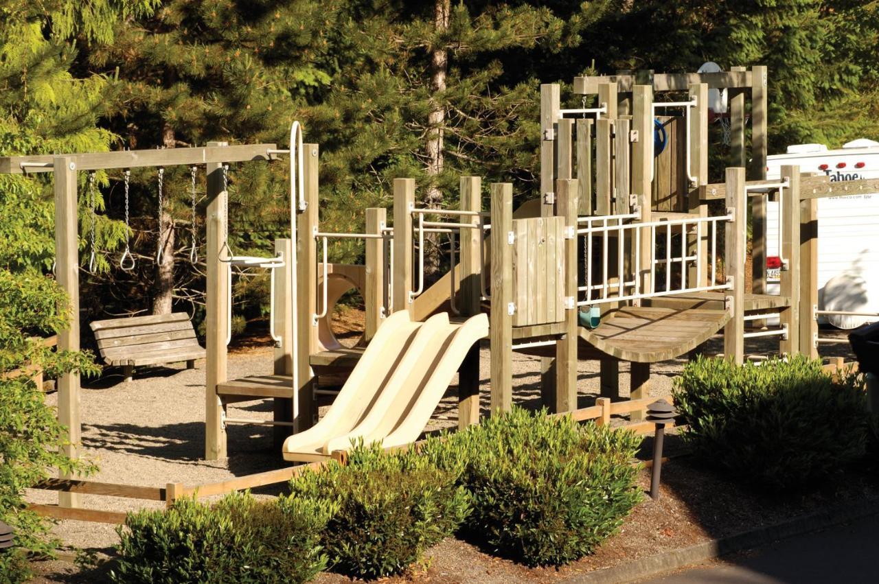 Whispering Woods Resort Welches Exterior photo